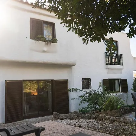 Luxury With Garden In Algarve * Porches (Algarve)