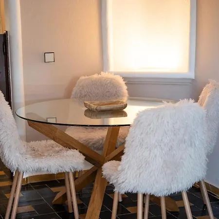 Apartment Luxury With Garden In Algarve Porches (Algarve)