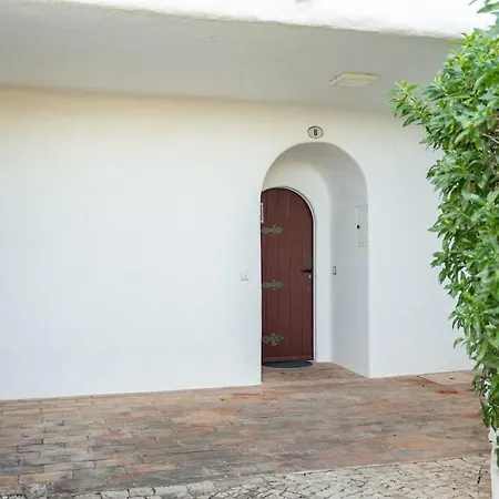 Apartment Luxury With Garden In Algarve