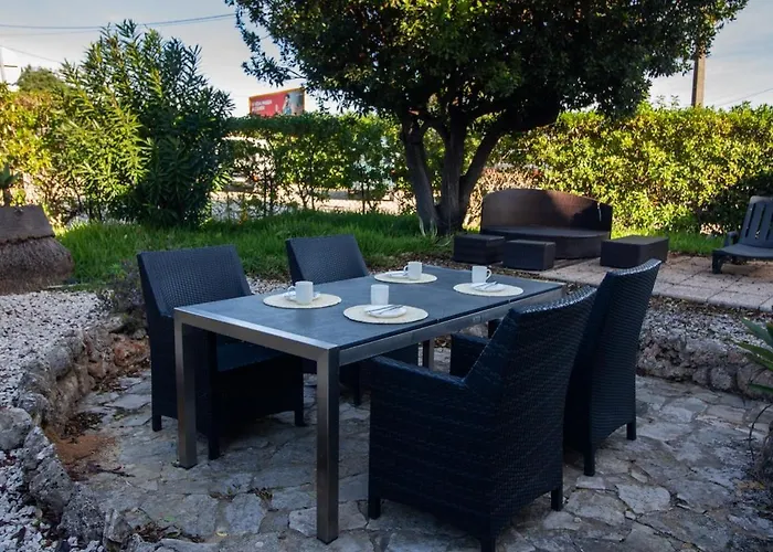 Apartment Luxury With Garden In Algarve Porches (Algarve)