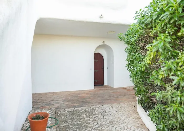 Luxury With Garden In Algarve Porches (Algarve)