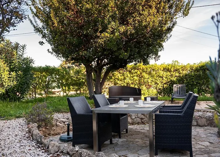Luxury With Garden In Algarve 포르체스
